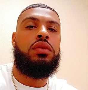 Meet your Posher, Bobby